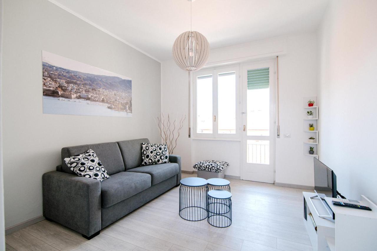 Bright Home - The House Of Travelers Como Buitenkant foto