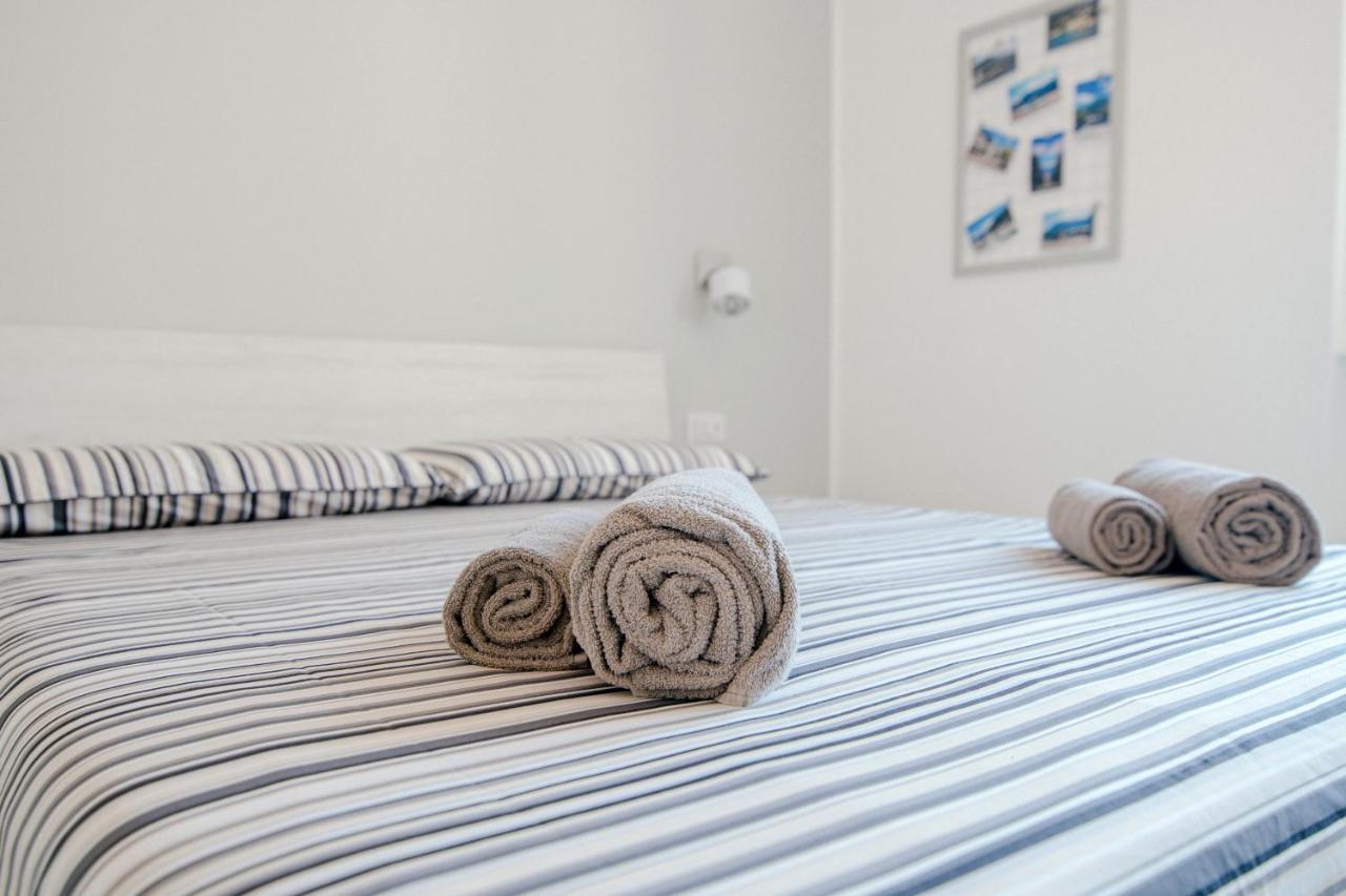 Bright Home - The House Of Travelers Como Buitenkant foto
