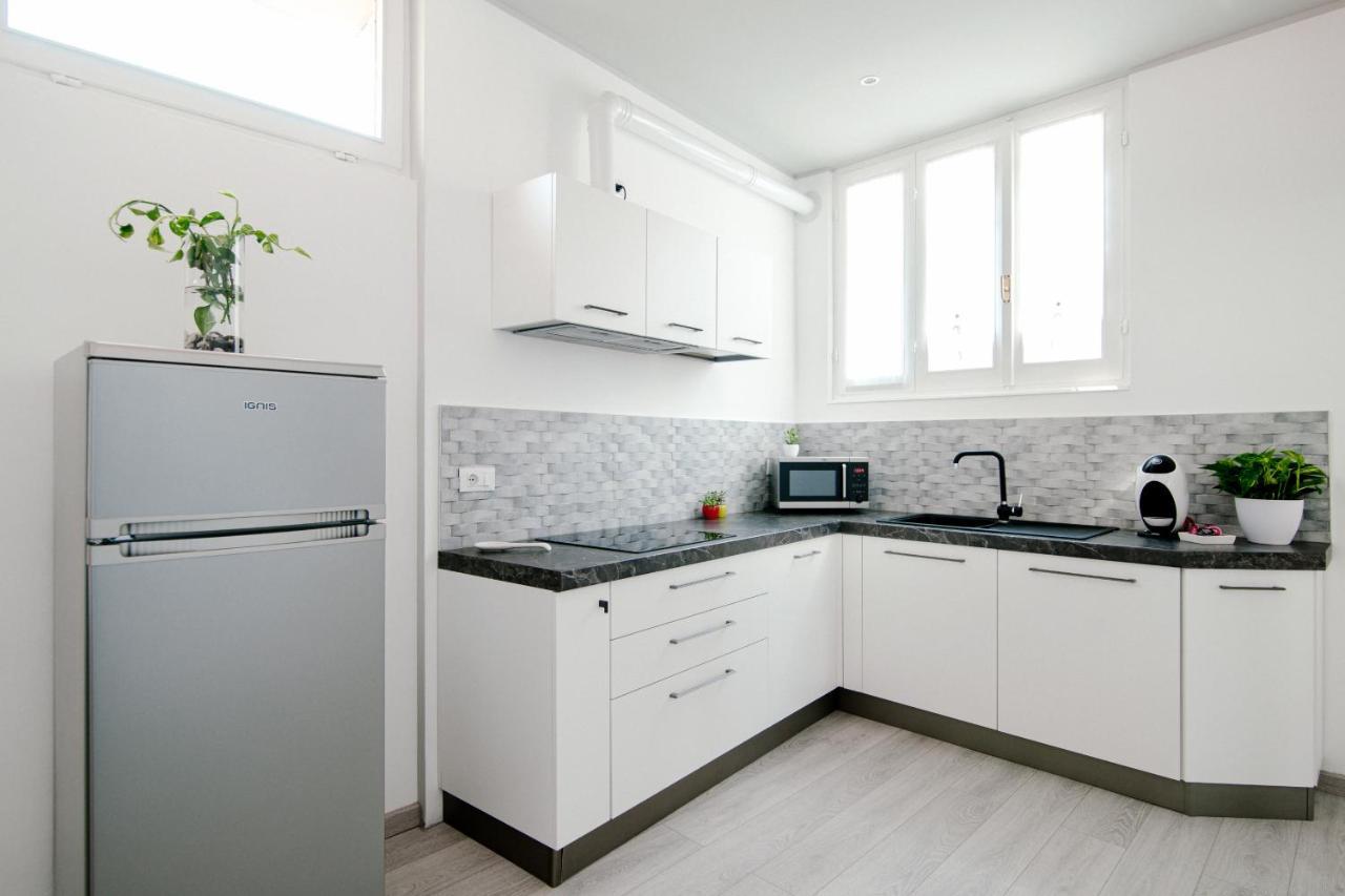 Bright Home - The House Of Travelers Como Buitenkant foto